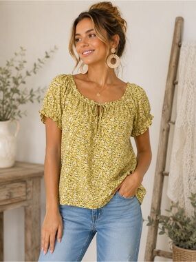 Old Navy Yellow Floral Cottagecore Peasant Blouse Tie Neck Rayon Top L